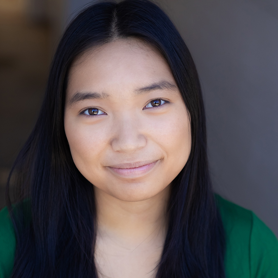 Caroline Ly headshot