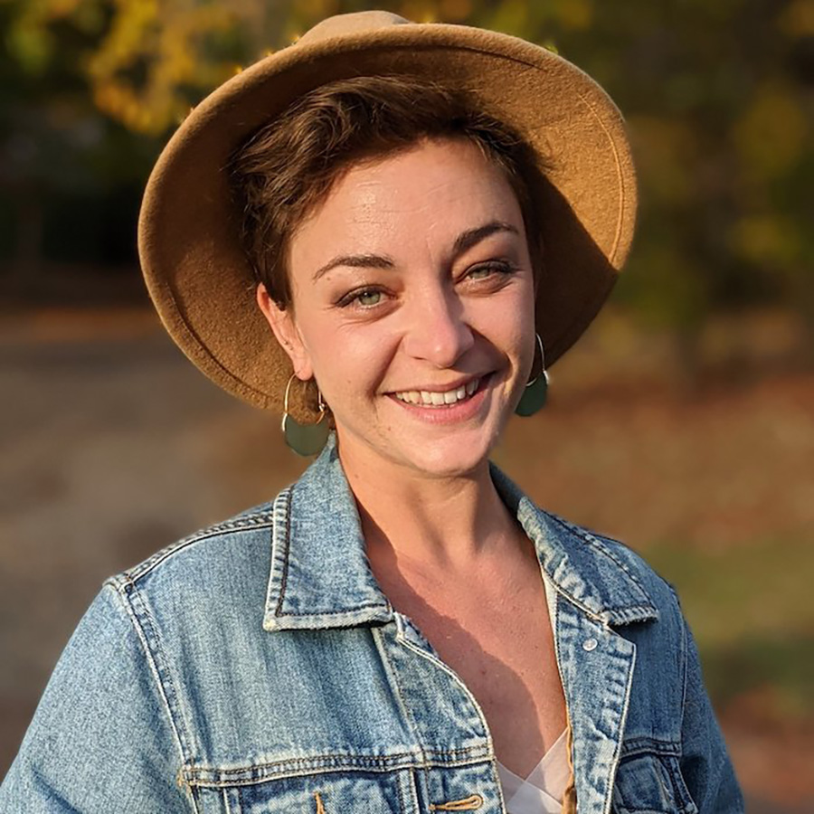 Clare Parker headshot