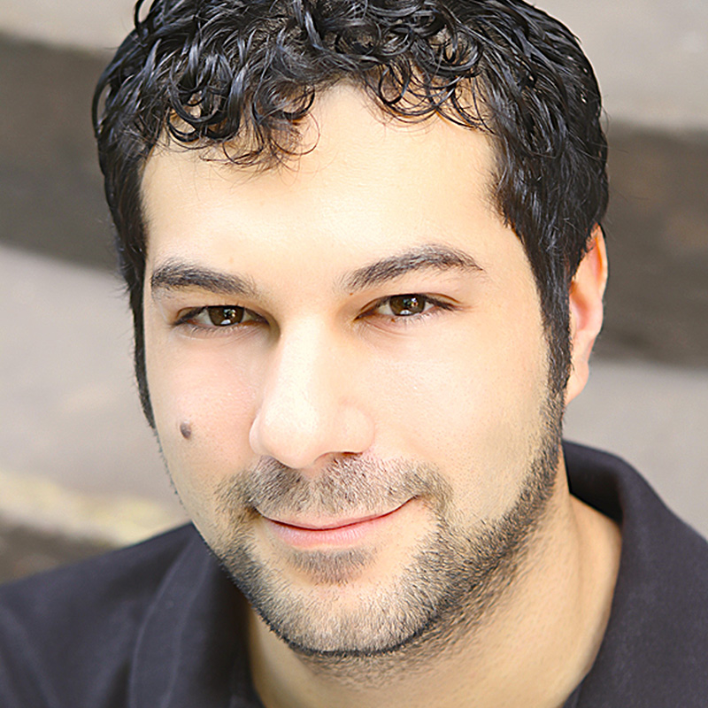 Aaron Sparks headshot