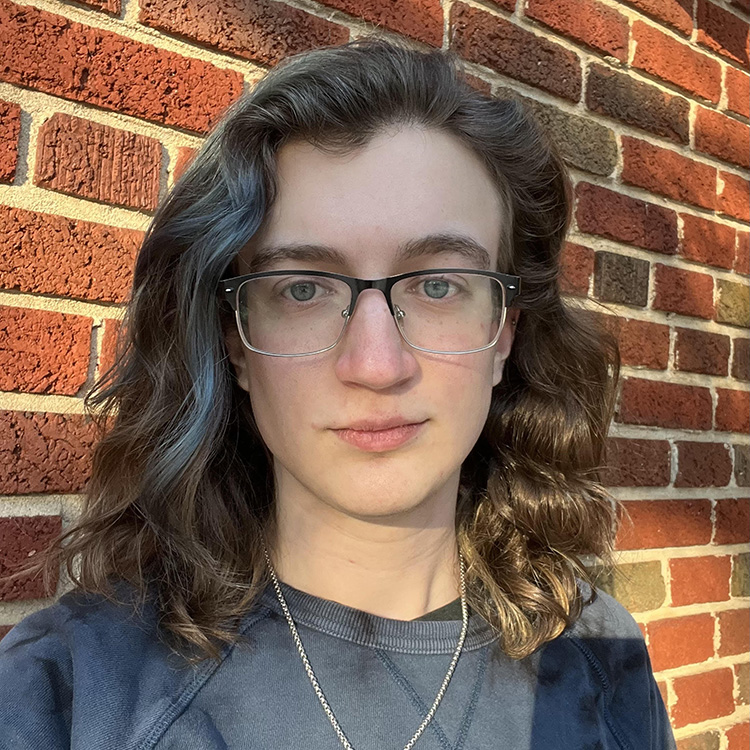 Oliver Alward headshot