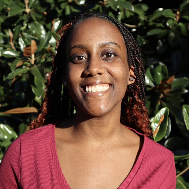 Shannon Anderson headshot