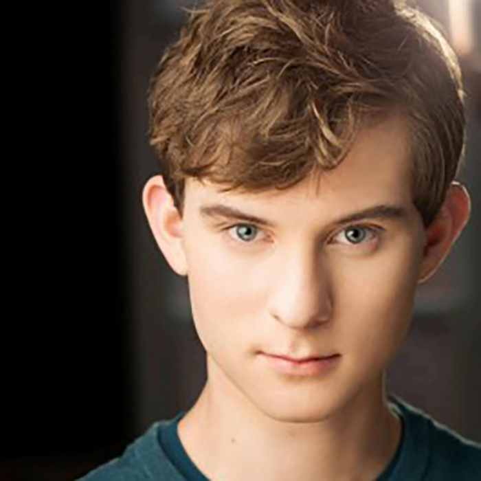 Alexander Earl headshot