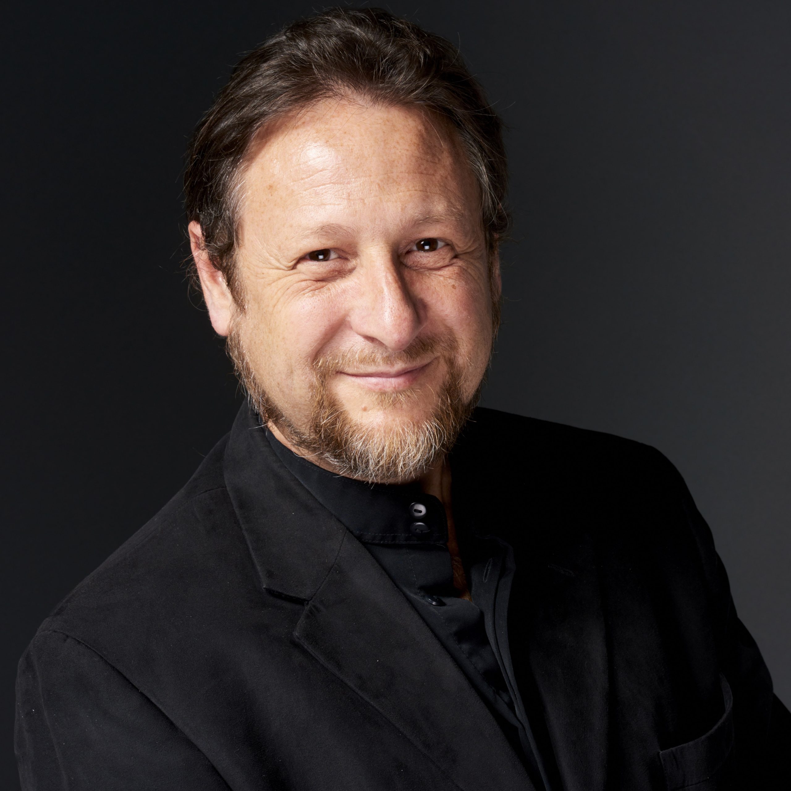 Alejandro Rutty headshot